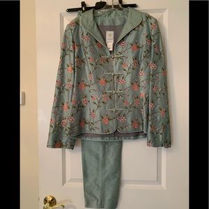 Vintage Paule Vasseur Made In France 100% Silk Embroidered Pant Suit
